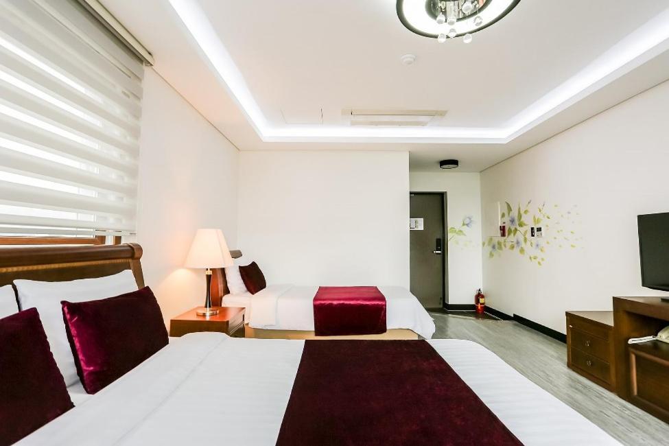 The Seri Resort Seogwipo Dış mekan fotoğraf